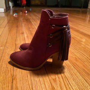 Wet Seal booties
